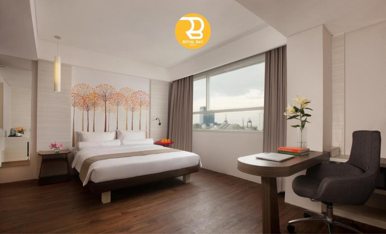 Royal Bay Hotel Makassar Eksteriør billede