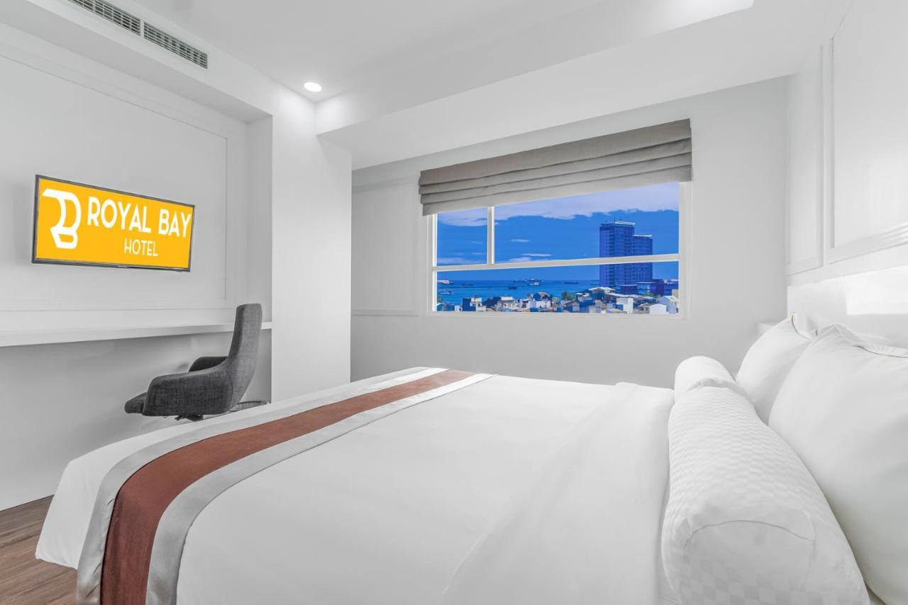 Royal Bay Hotel Makassar Eksteriør billede