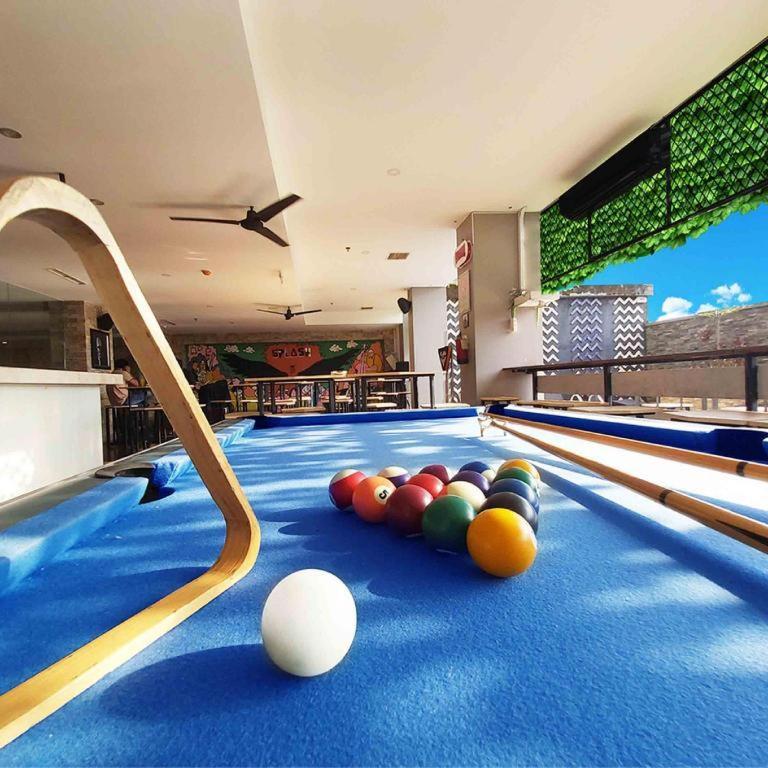 Royal Bay Hotel Makassar Eksteriør billede